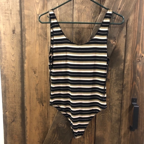 Free People Body Suit - Picture 2 of 8